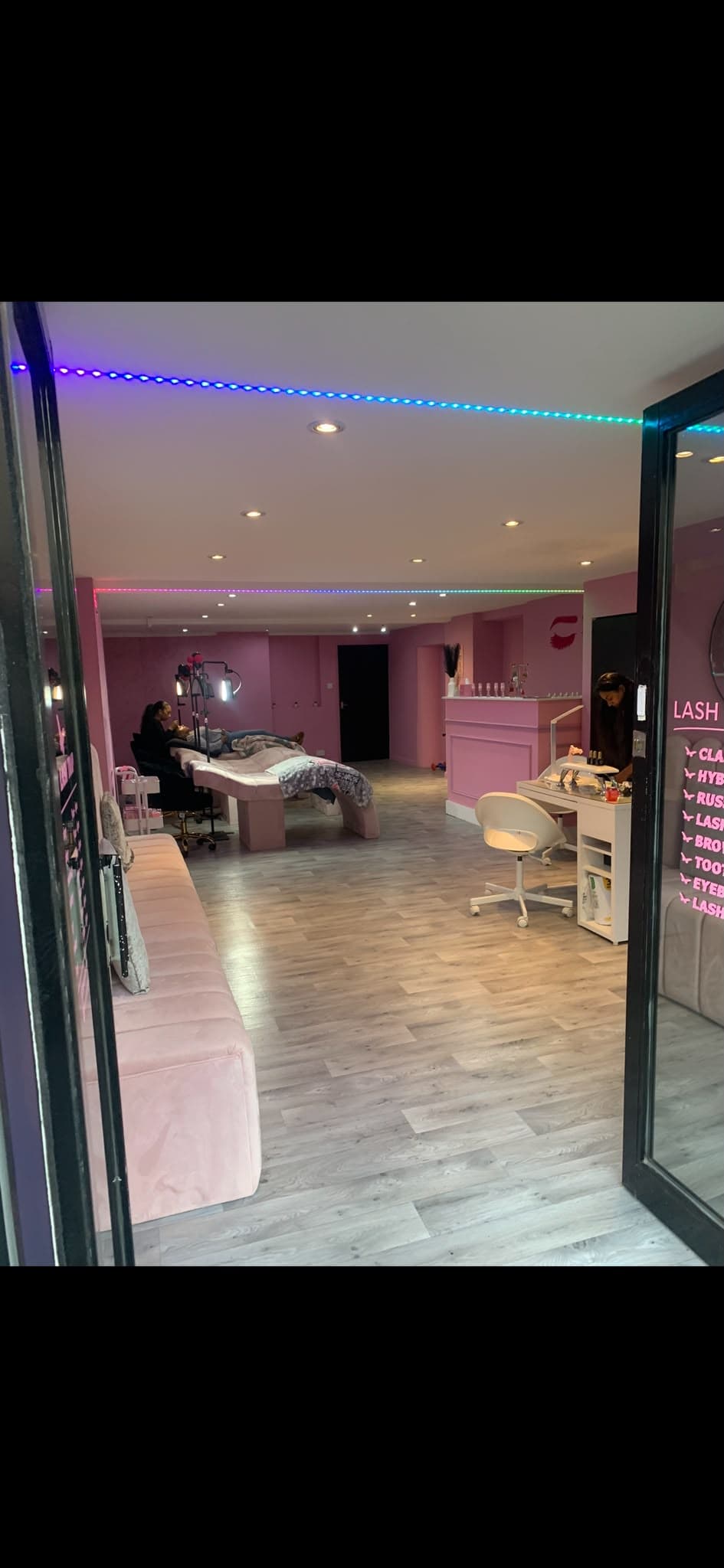 The lash room